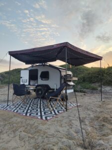 Mini caravan - Custom Compacts